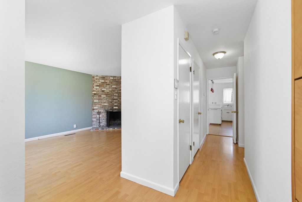 405 Whitehall Road