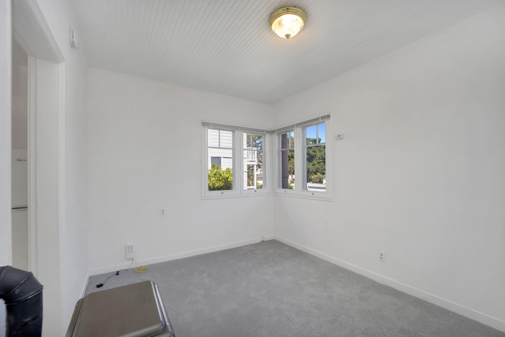507 Santa Clara Ave #E