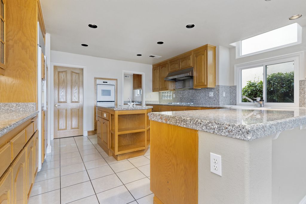 17 Castlebar Pl