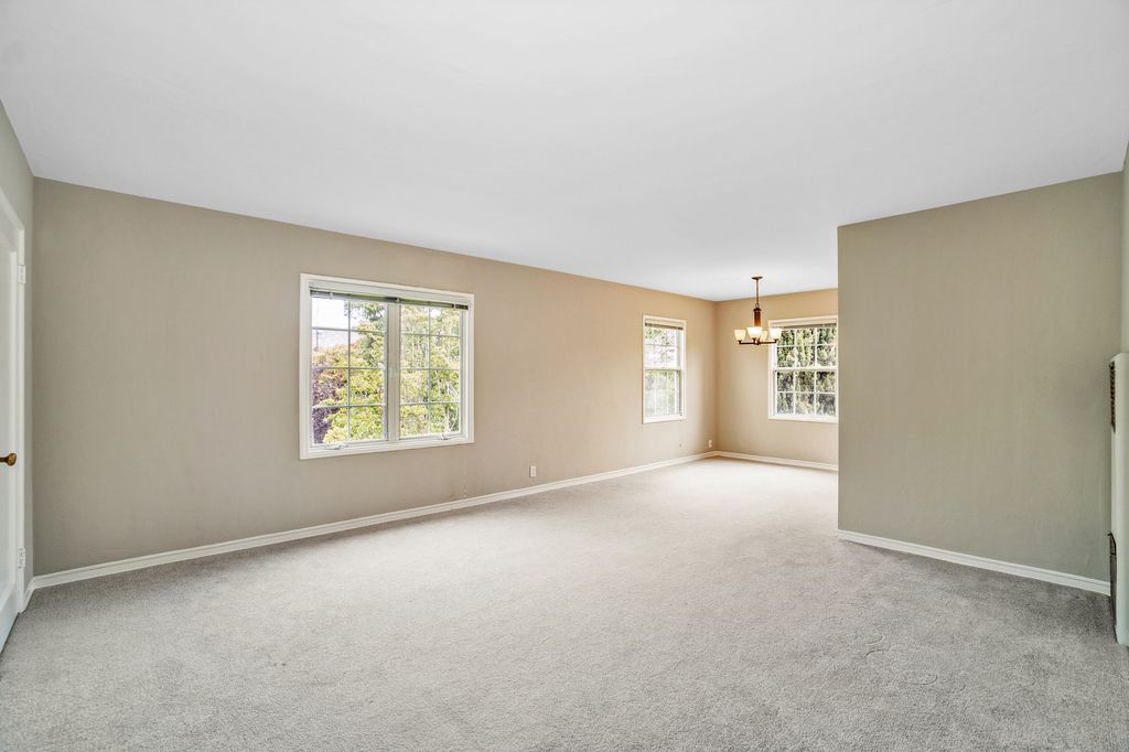 1157 Broadway #C
