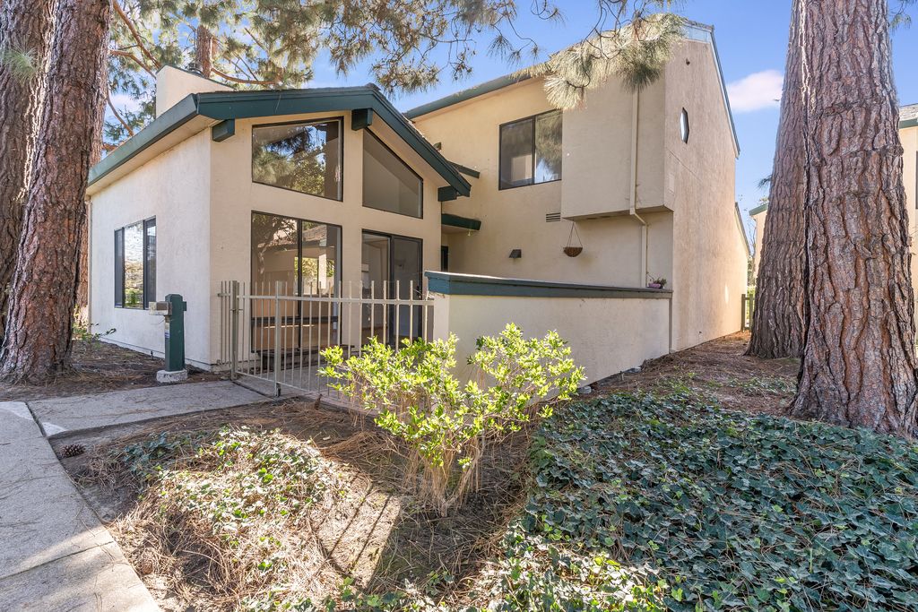 909 Ironwood Road