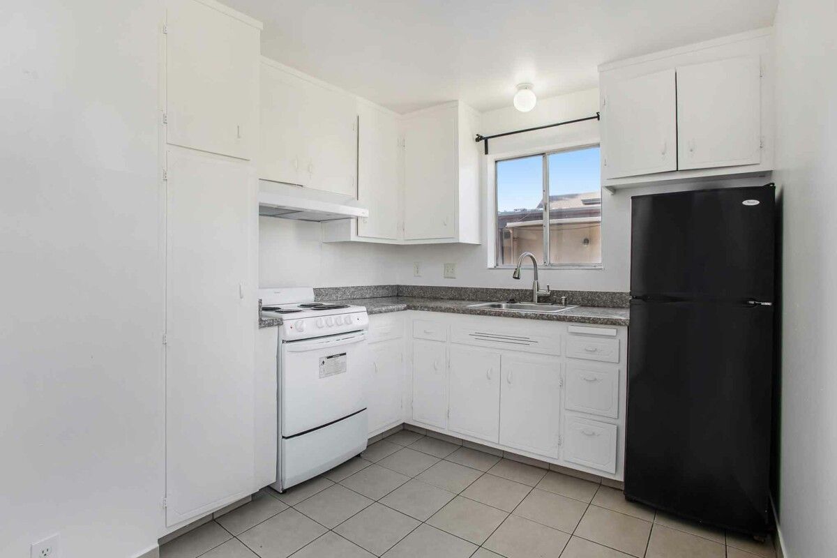 1836 Central Ave #B