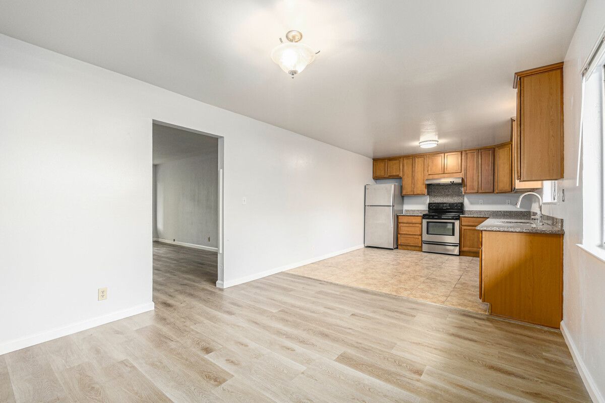 1529 Saint Charles St. #B