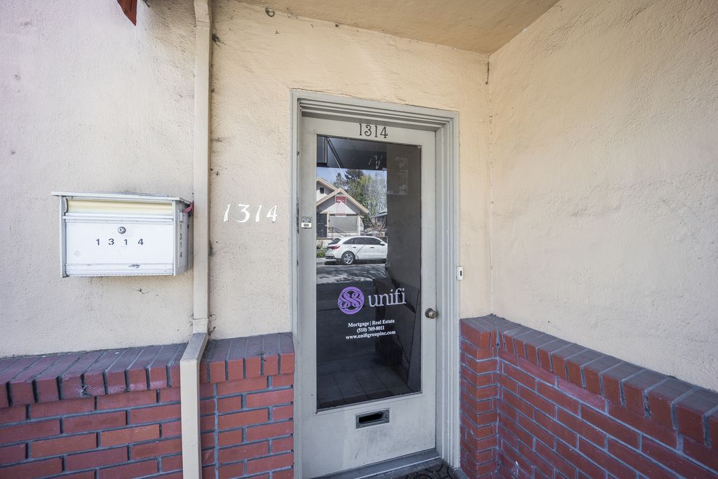1314 High Street 