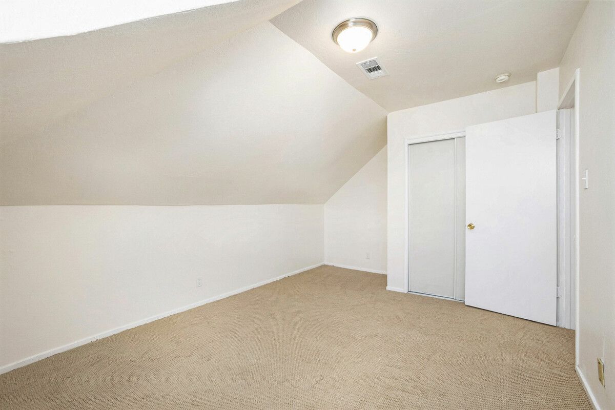 2031 Pacific Ave #D