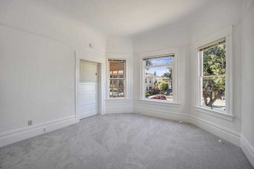 507 Santa Clara Ave #A