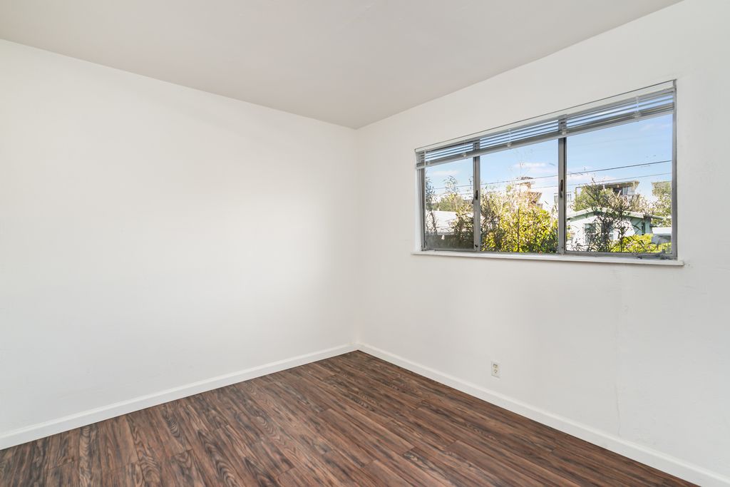 2256 Pacific Ave #H