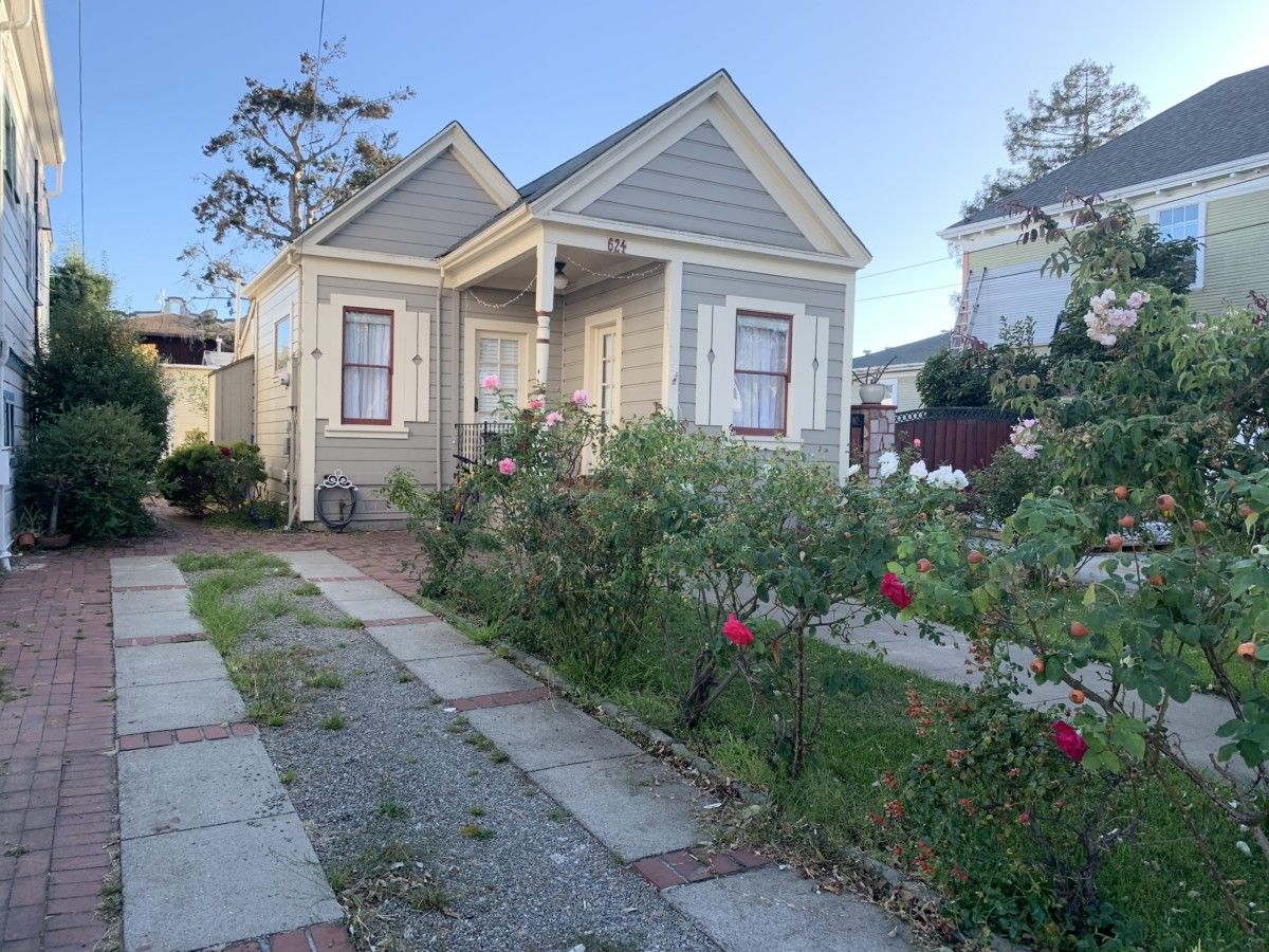 624 Haight Avenue