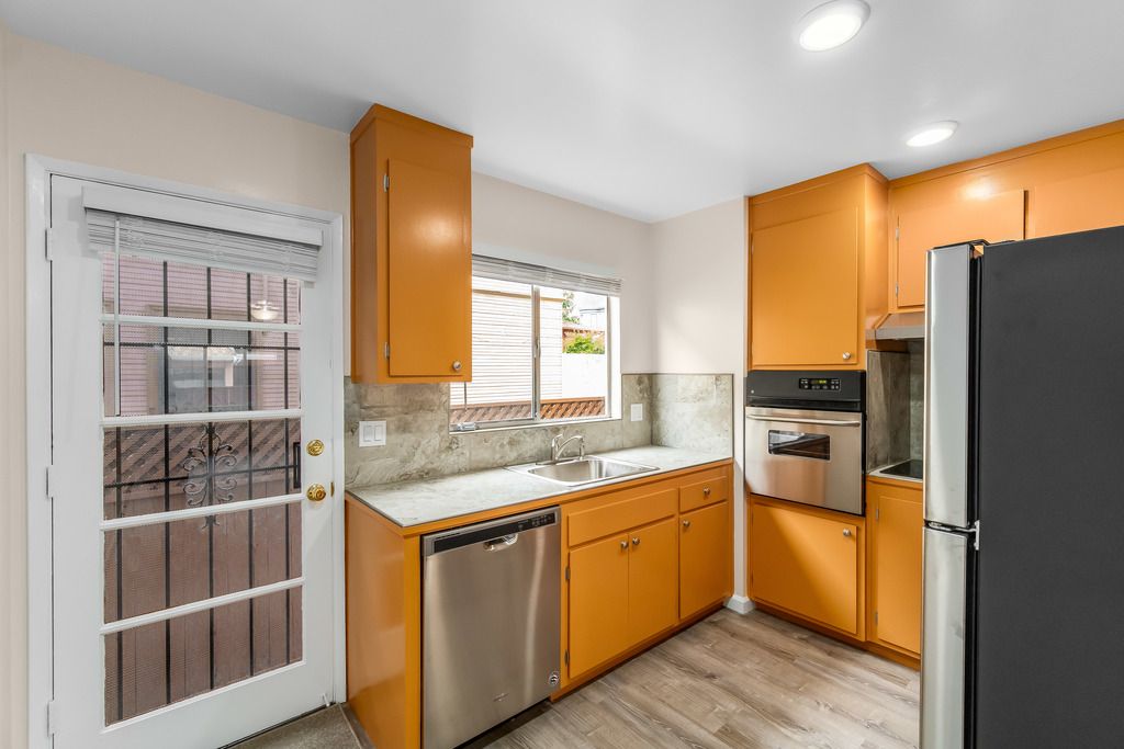 2613 Central Ave #C