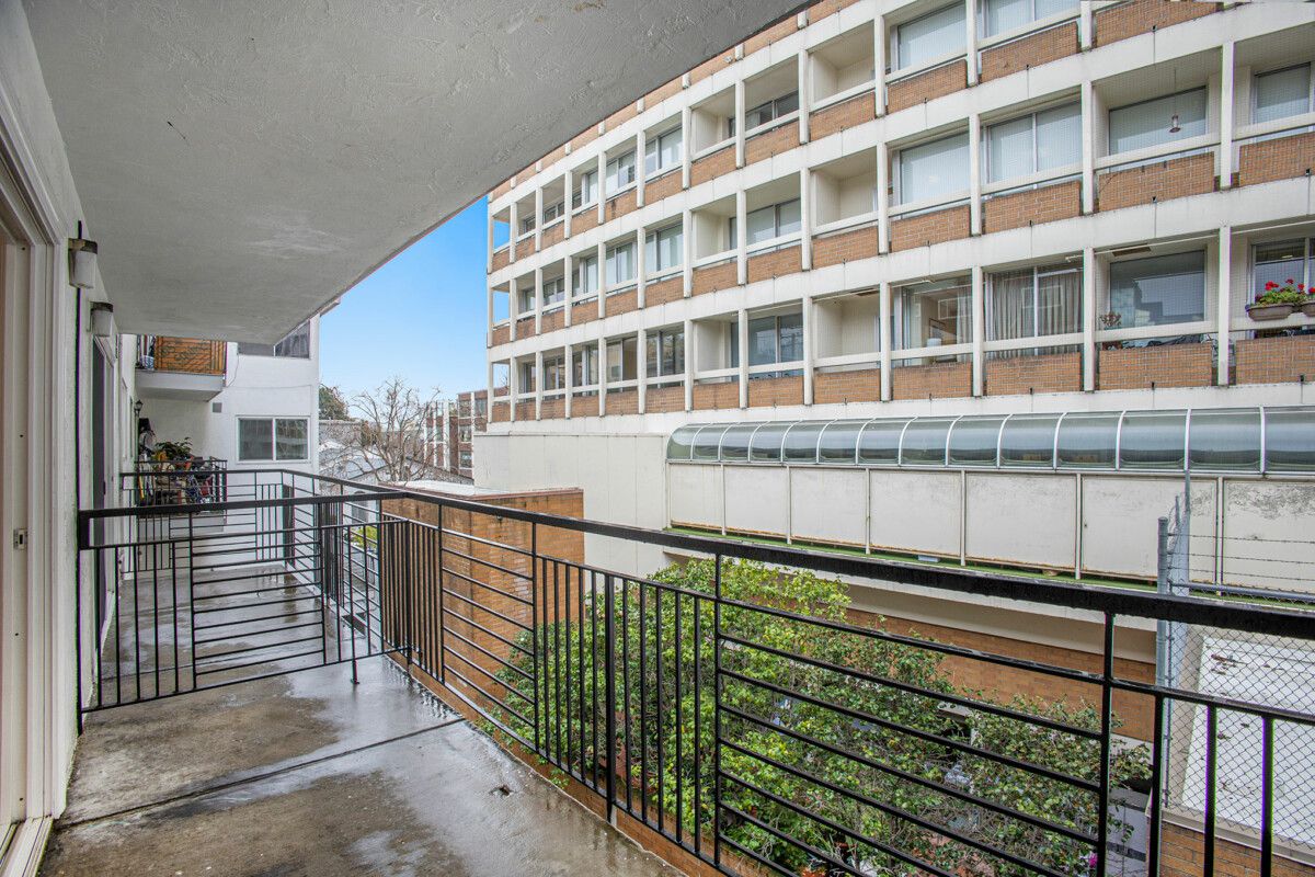 137 Montecito Ave #204