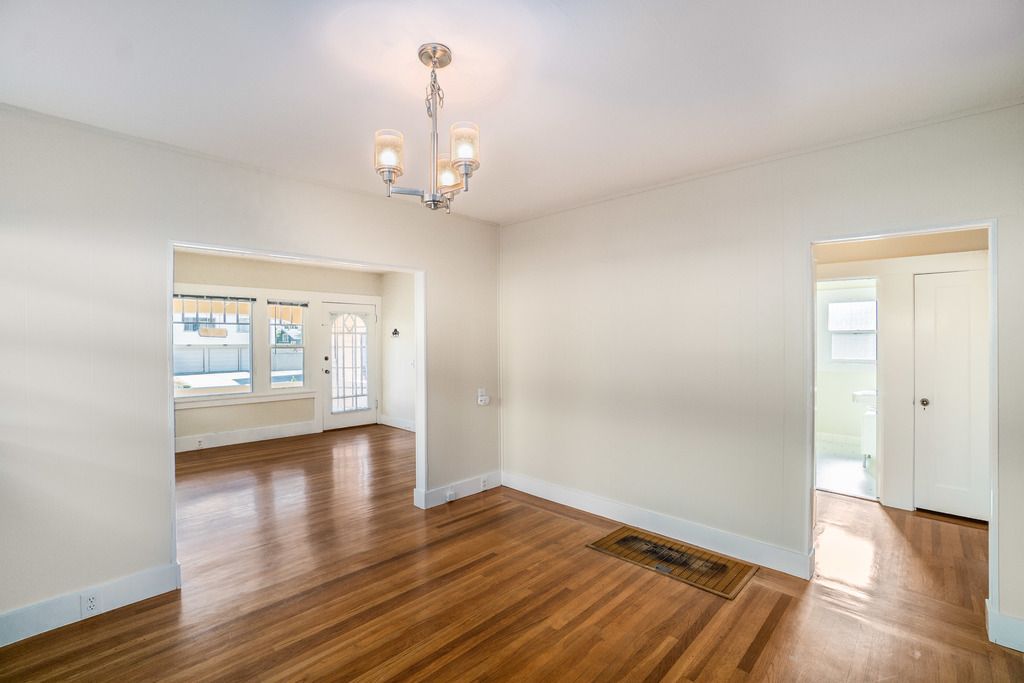 3108 Santa Clara Ave