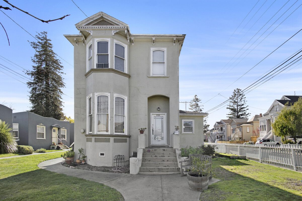 2100 Pacific Ave #B