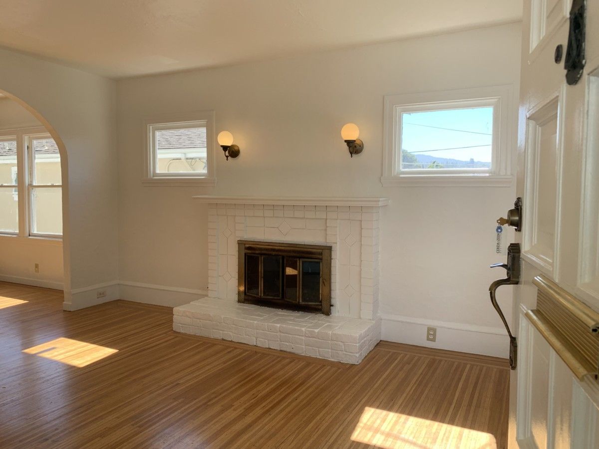 240 Sunnyside Avenue