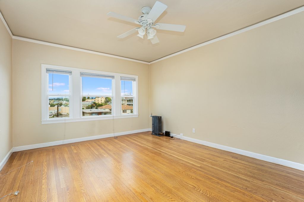 365 Hanover Ave #107