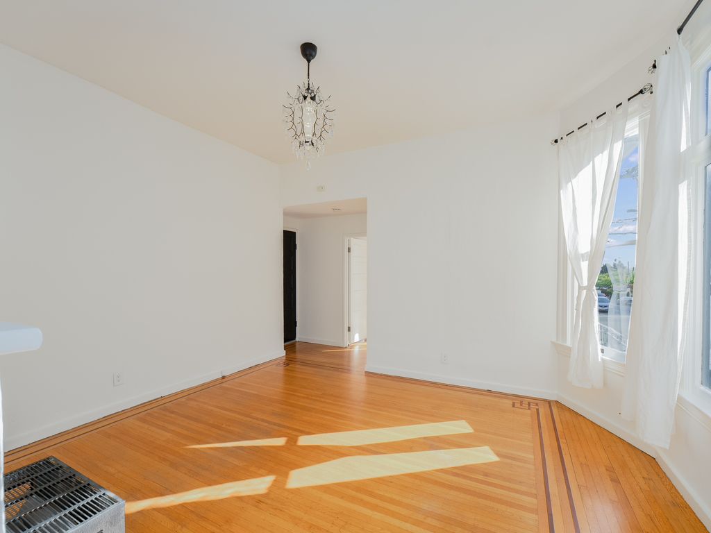 2103 Clinton Avenue #A