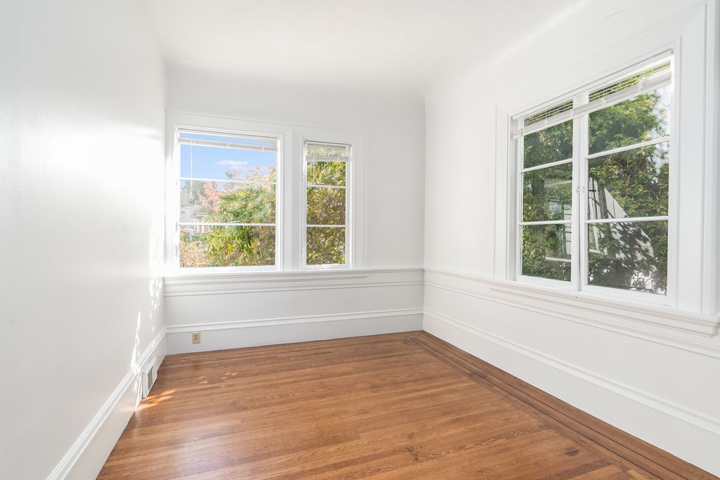 1631 Santa Clara Ave 