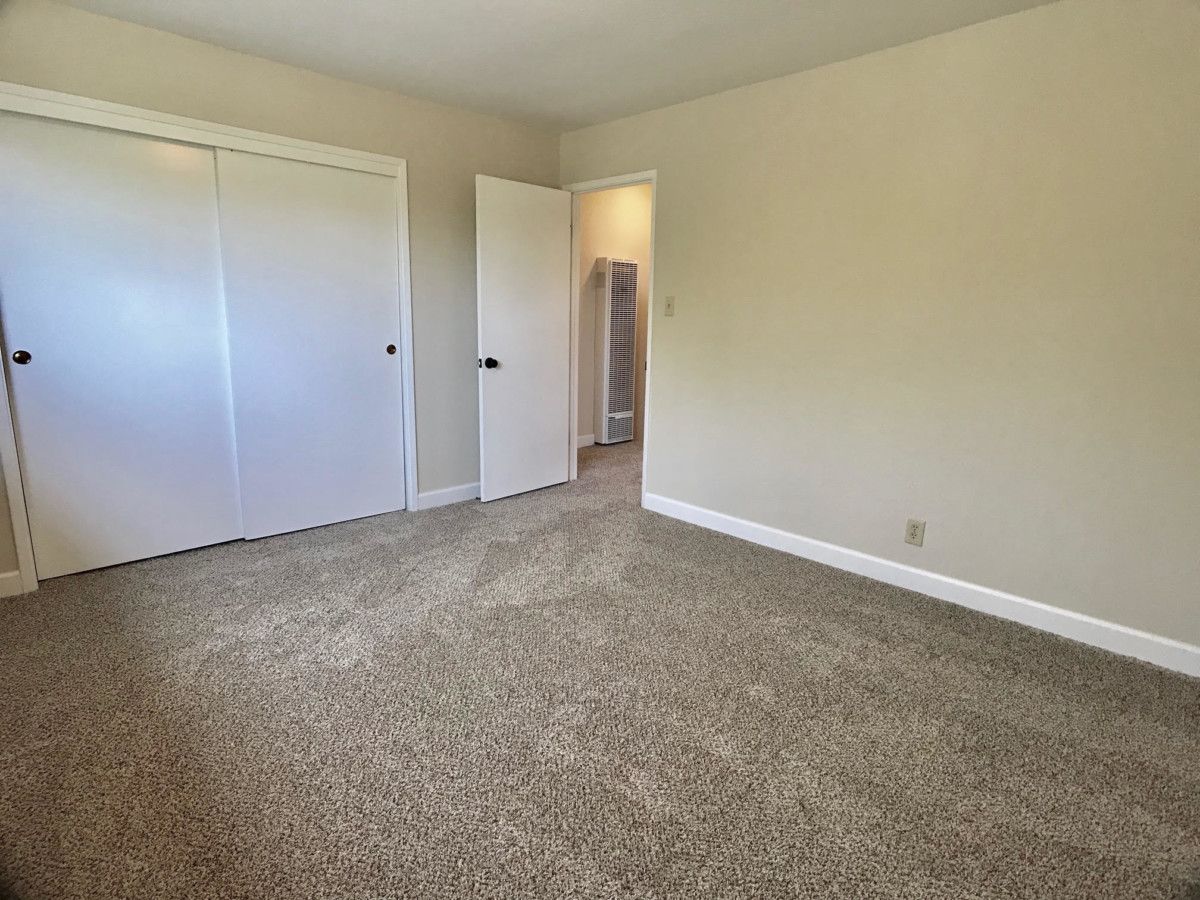 2140 San Antonio C