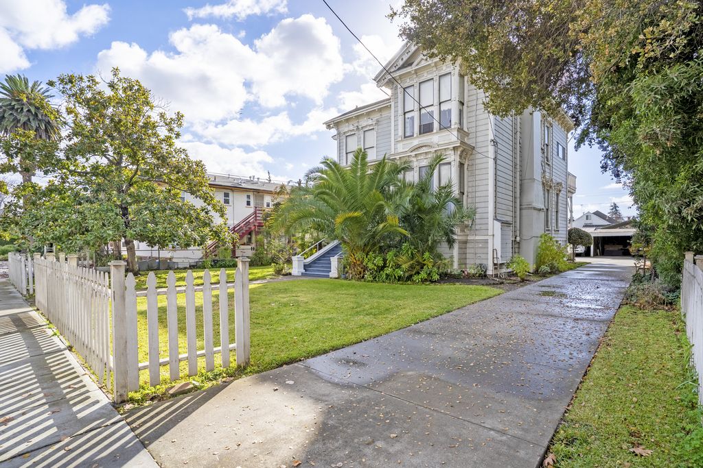 2044 Alameda Avenue #1