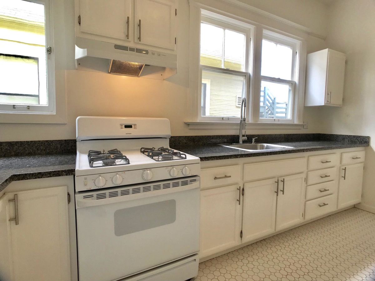 1525 Broadway #2