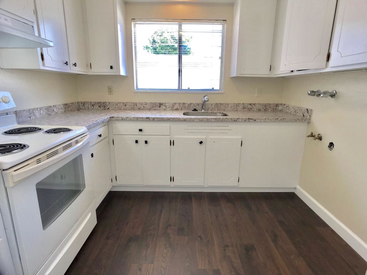 2140 San Antonio C
