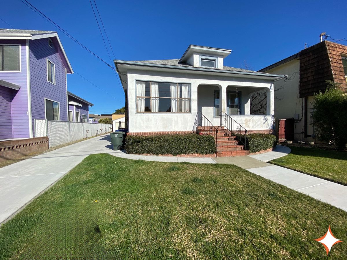 440 Juana Avenue A