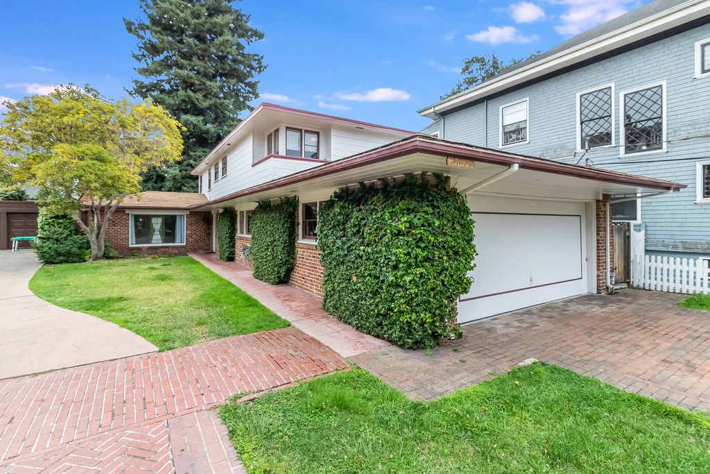 1232 Sherman Street