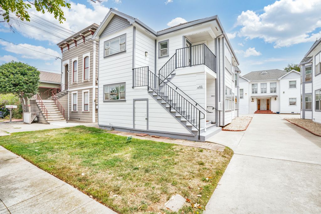 1412 9th Street #B