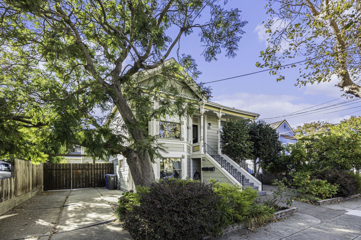 1515 Mozart Street #B