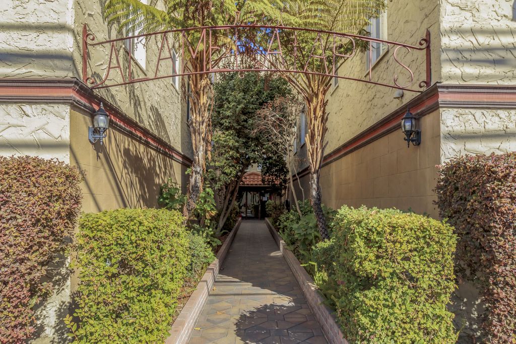 615 Central Ave #301