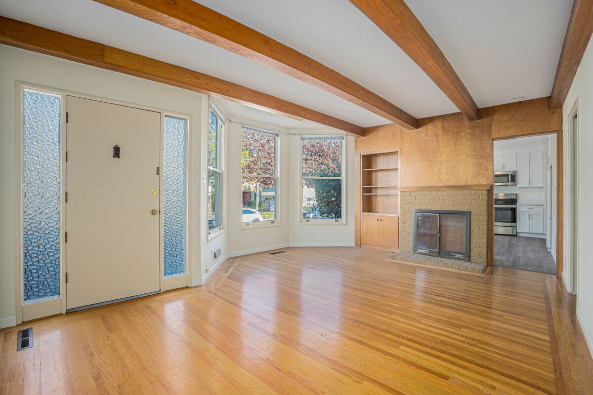 2002 Alameda Ave #1 