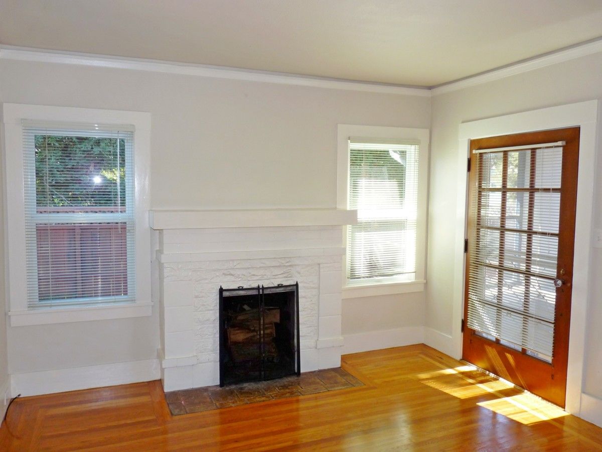 2156 Clinton Avenue #D
