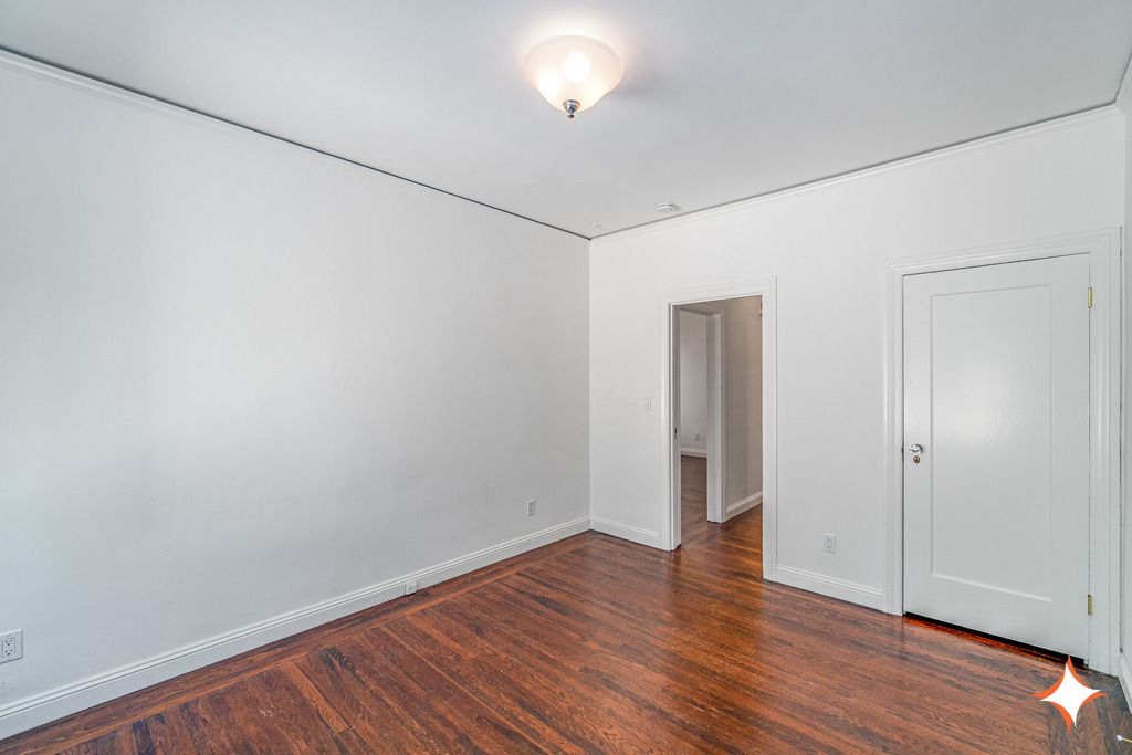 1415 Grand Street