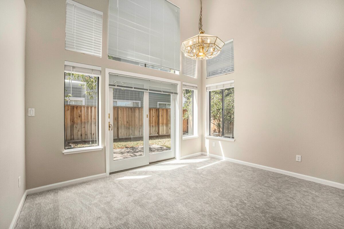 39 Ross Rd 