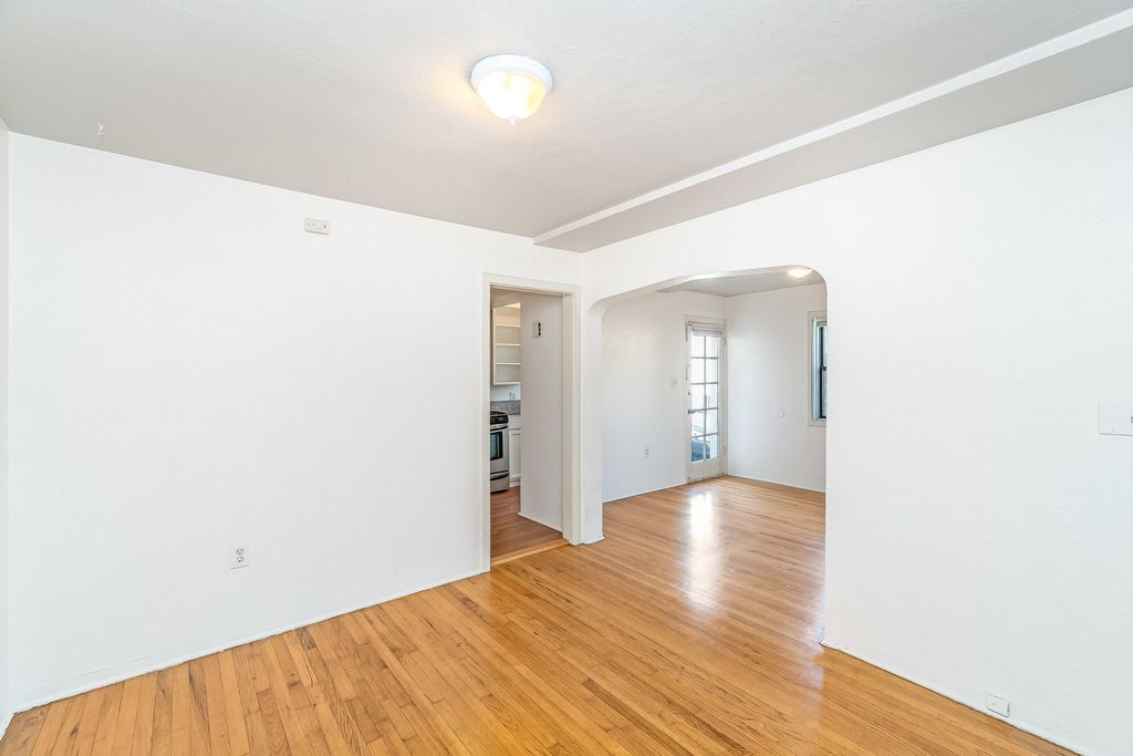 739 Santa Clara Ave #C
