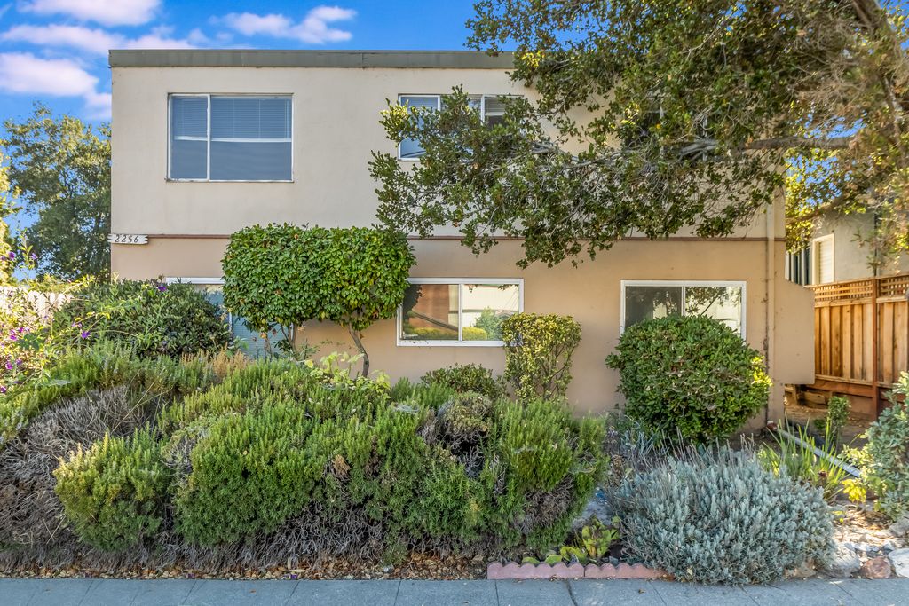 2256 Pacific Avenue #L