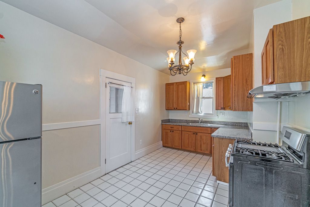 1626 Santa Clara Ave 