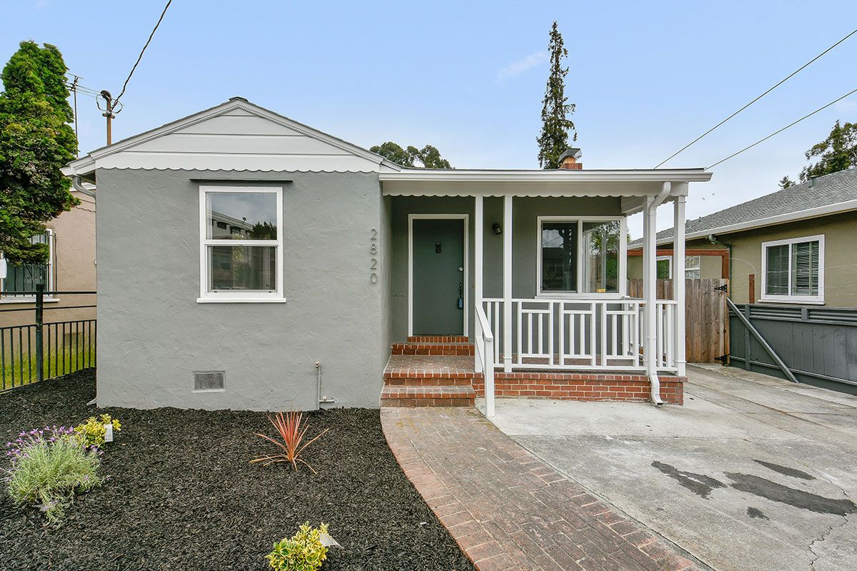 2820 High Street