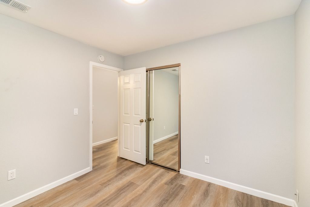 10 Tipperary Ct
