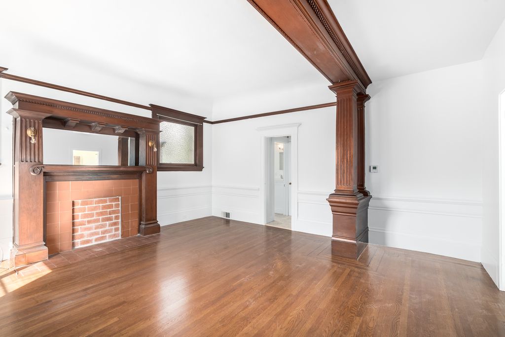 1631 Santa Clara Ave 
