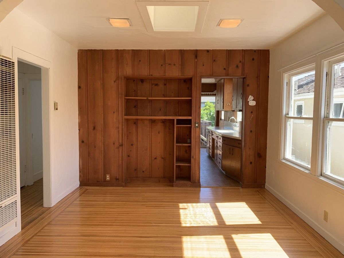 240 Sunnyside Avenue