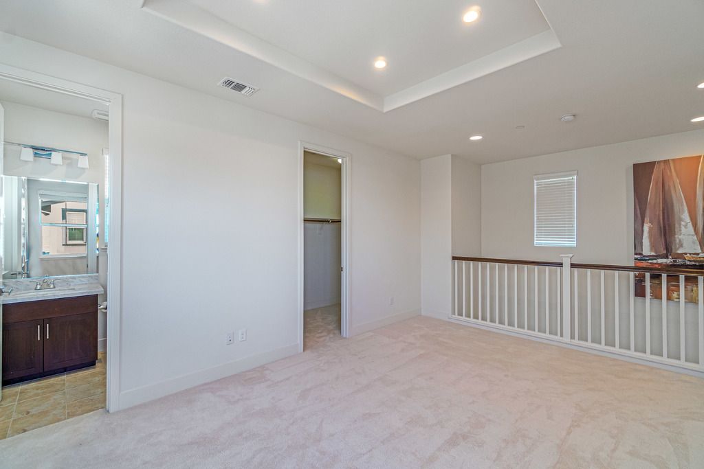 409 Mosley Ave 