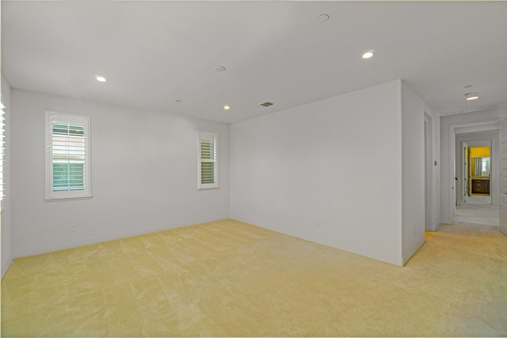 409 Mosley Ave 