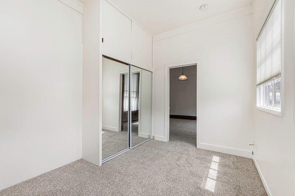 1515 Versaille Ave #B