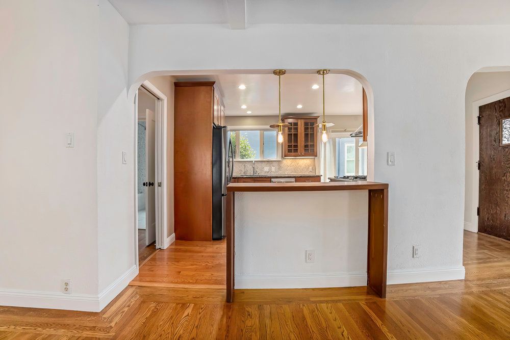 919 Del Mar Ave 