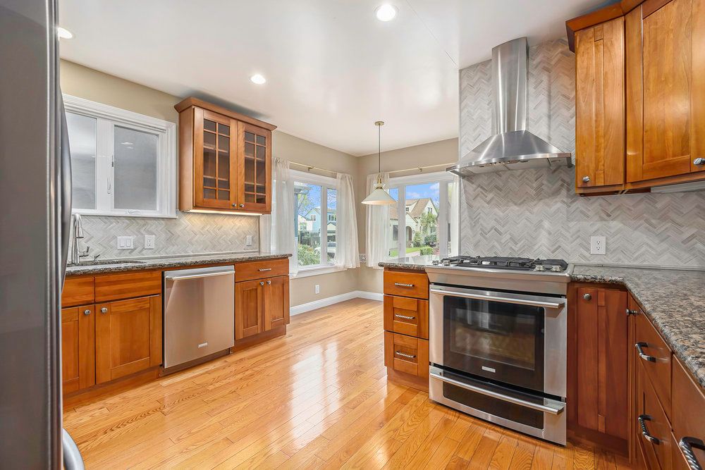 919 Del Mar Ave 