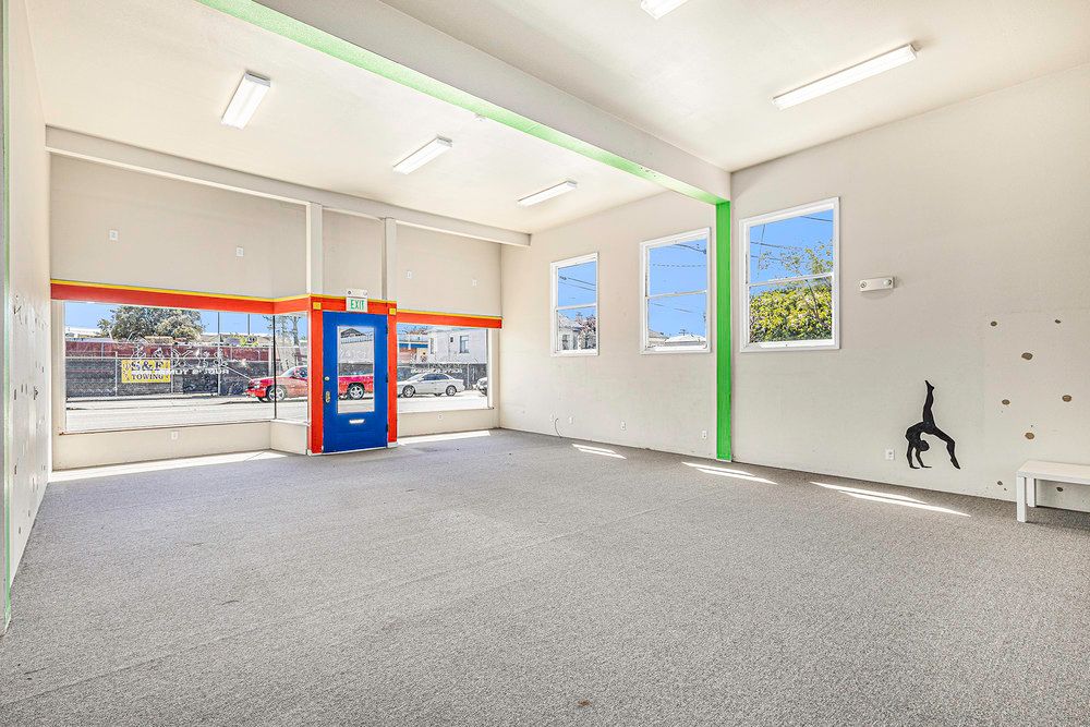 2333 Clement Street -  Commercial Space 