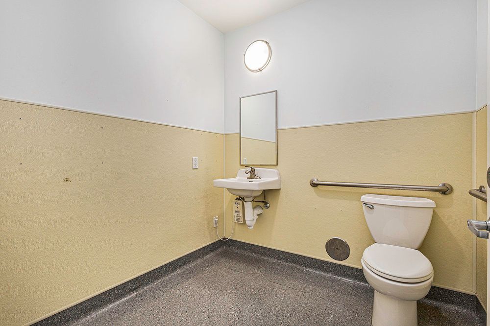 2333 Clement Street -  Commercial Space 