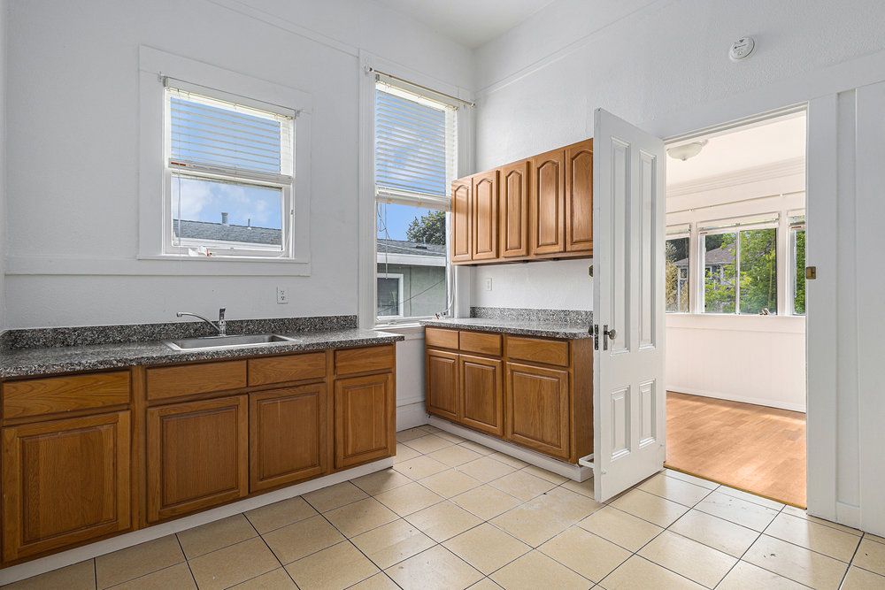 2056 Encinal Ave #2