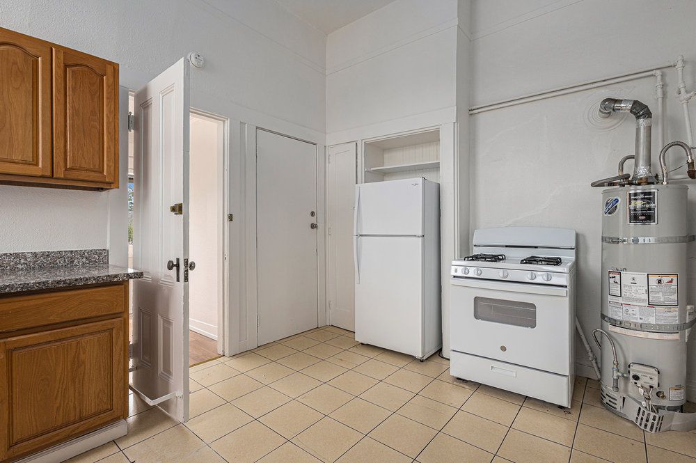 2056 Encinal Ave #2
