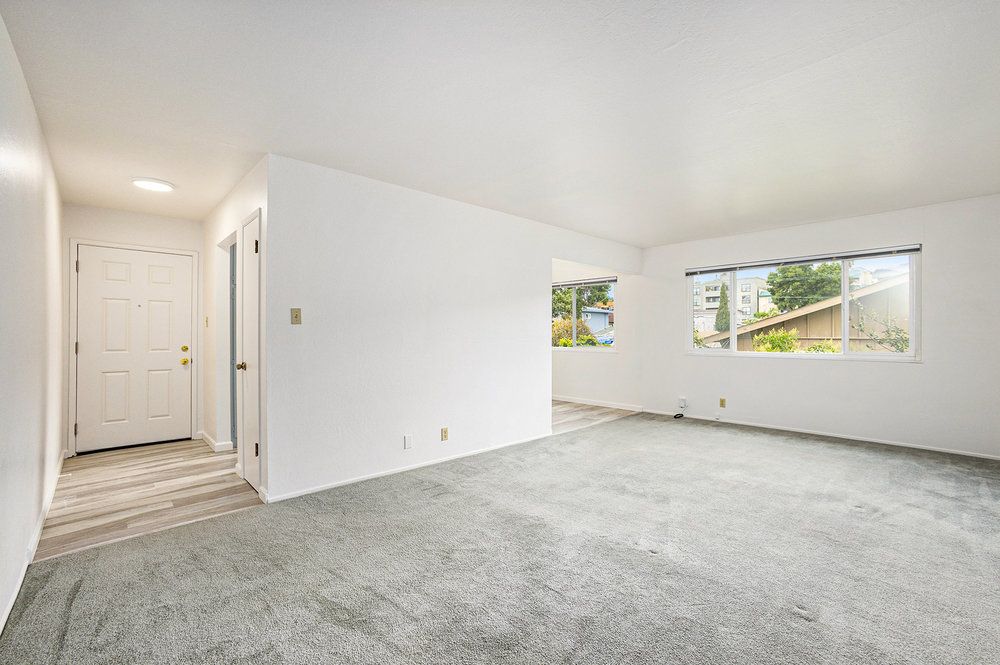 2942 Delaware Street, #D